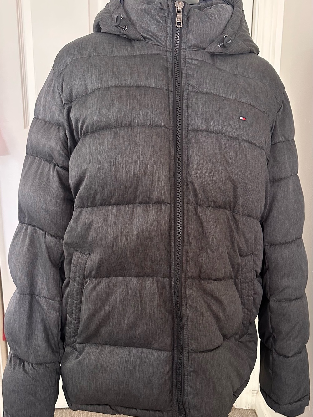 Tommy Hilfiger Men's Gray Puffer Jacket with Hood